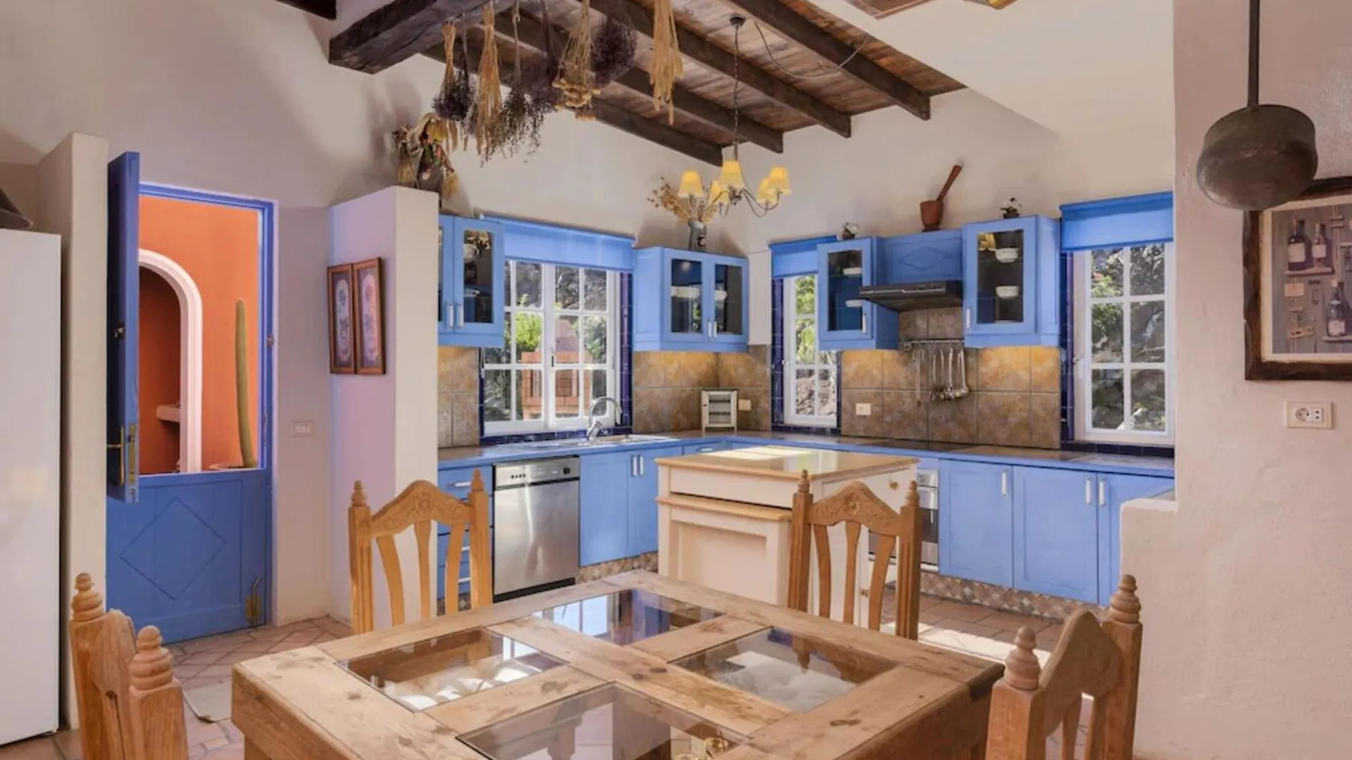 Karat Hacienda Miranda Villa Charco del Pino Spain
